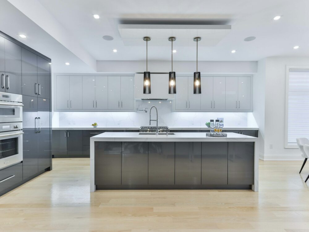 stainless steel kitchen sink with faucet